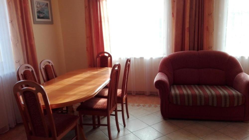 Apartament II Рови Екстериор снимка
